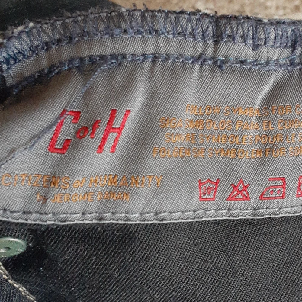 Citizens of Humanity maternity jeans - Picture 7 of 8